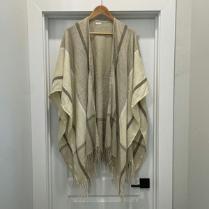 Woolrich Plaid Poncho Wrap | Beige Cream Fringe Shawl Cape One Size Boho Cozy